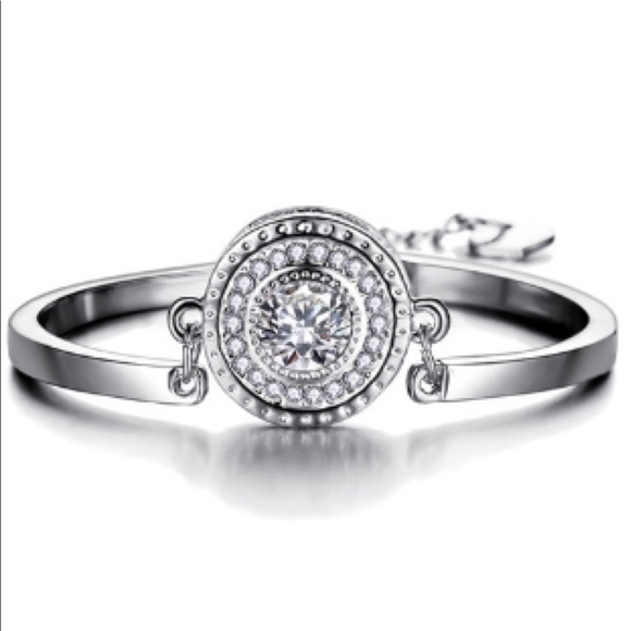 Mary & Heart Jewelry - Silver Adjustable Cuff Crystal Center Bracelet